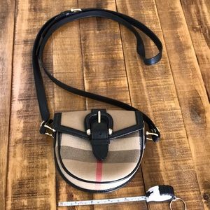Burberry cross body bag. Authentic